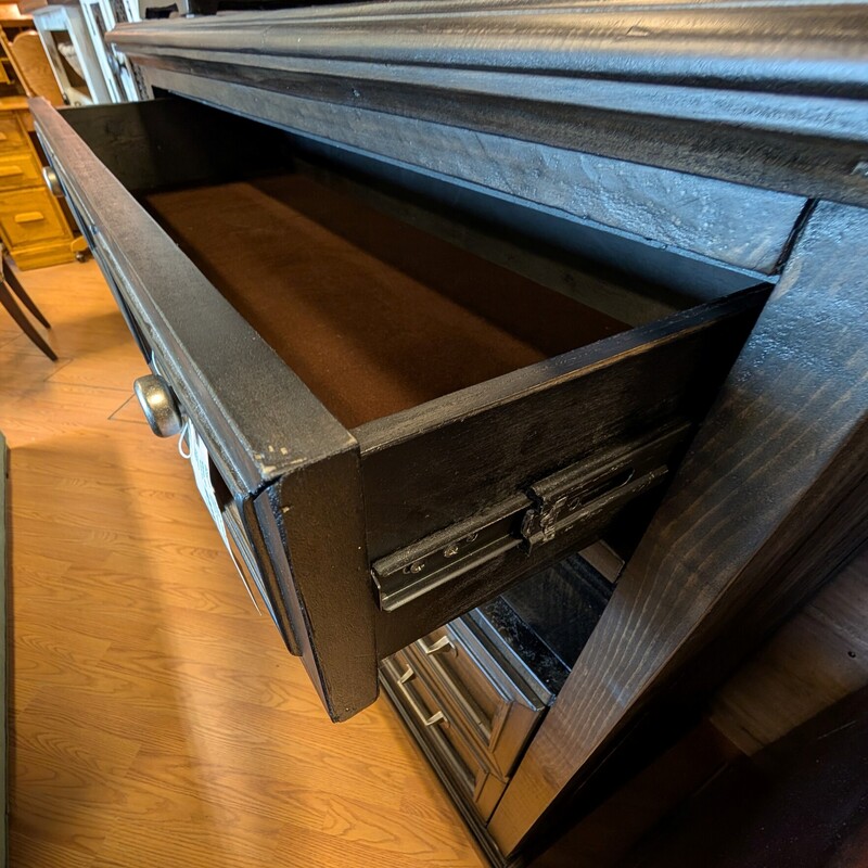 Sedona Media Chest Shelf, Gray/Brown Stain 3 Drawer
44 x 18 x 40h