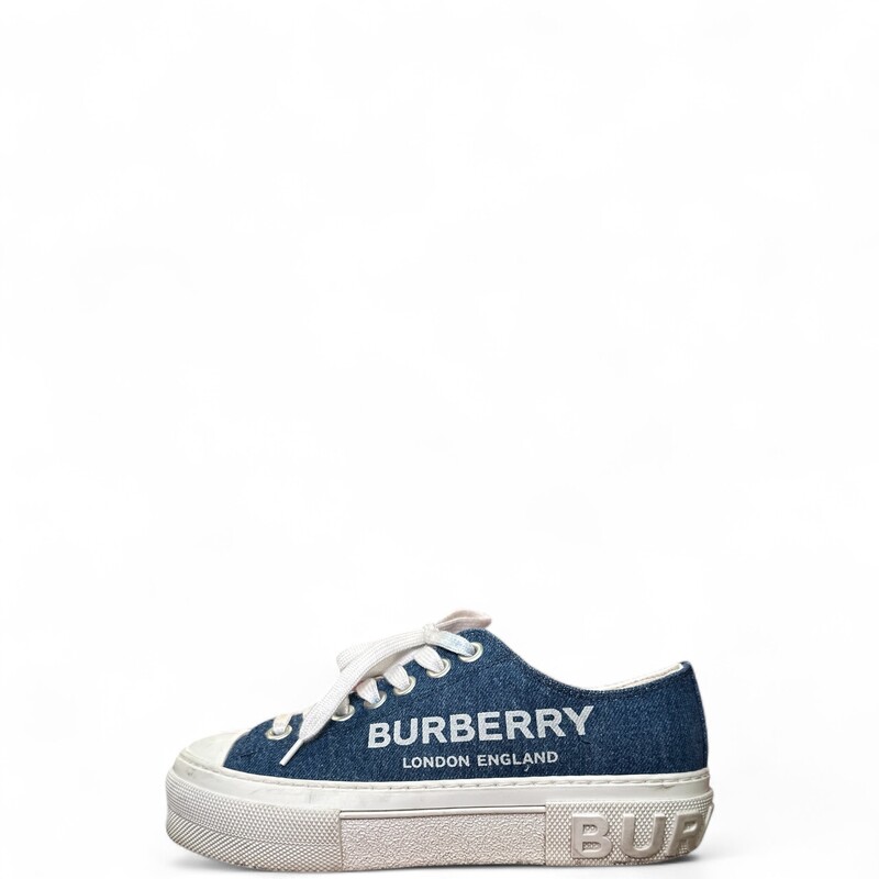 Burberry Jack Denim Logo Low-Top Sneakers

Size: 37

In very good condition. Light scuffs to the soles.

Comes with original dust bag or box.