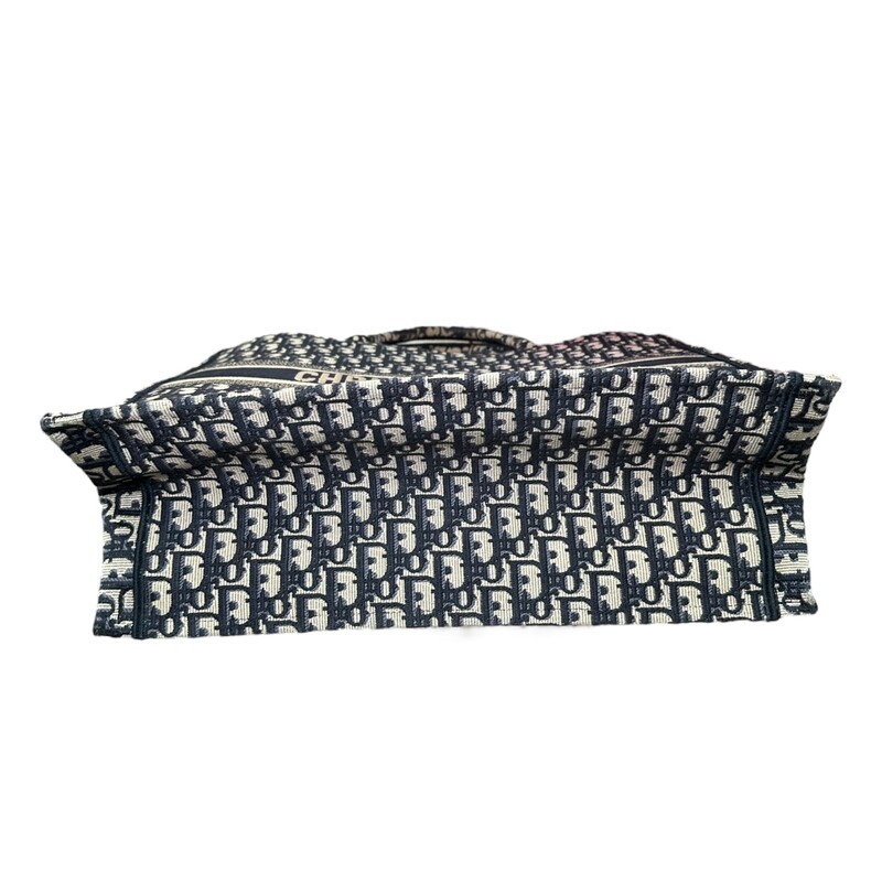 Dior Large Book Tote 2022<br />
<br />
Code: 50-MA-0212<br />
<br />
Dimensions:<br />
Base length: 16.5 in<br />
Height: 13.75 in<br />
Width: 7 in<br />
Drop: 6.25 in<br />
<br />
In excellent condition.<br />
<br />
Comes with original dust bag and box.