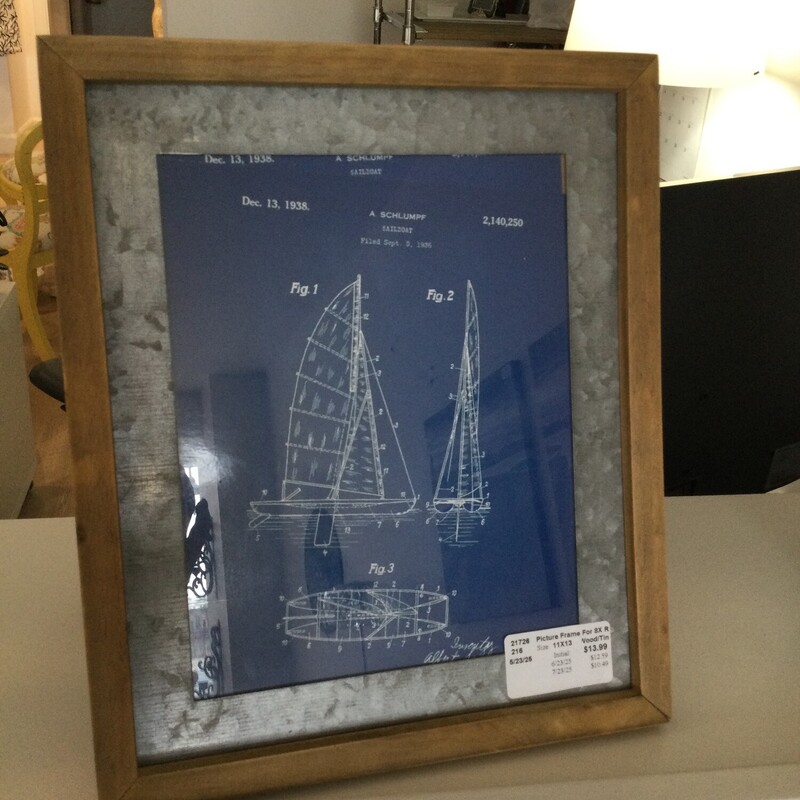 Picture Frame For 8X10, Wood/Tin, Size: 11X13