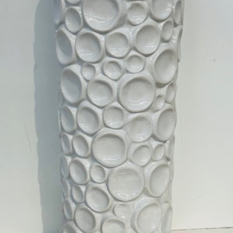 Circles Pattern Cylinder