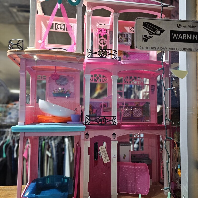 BARBIE DREAMHOUSE