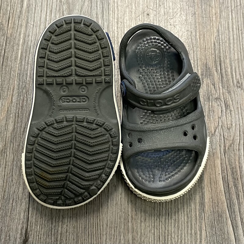 Crocs Sandals, Grey, Size: 5T