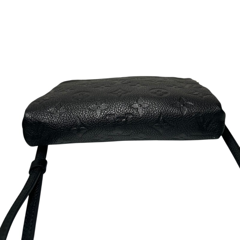 Louis Vuitton Pallas BB Black Emperiente<br />
<br />
AR1220<br />
<br />
Dimensions:<br />
Base length: 7.25 in<br />
Height: 5.75 in<br />
Width: 1.75 in<br />
Drop: 24 in to 0.00 in<br />
<br />
In excellent condition.<br />
<br />
Does not come with original dust bag or box.