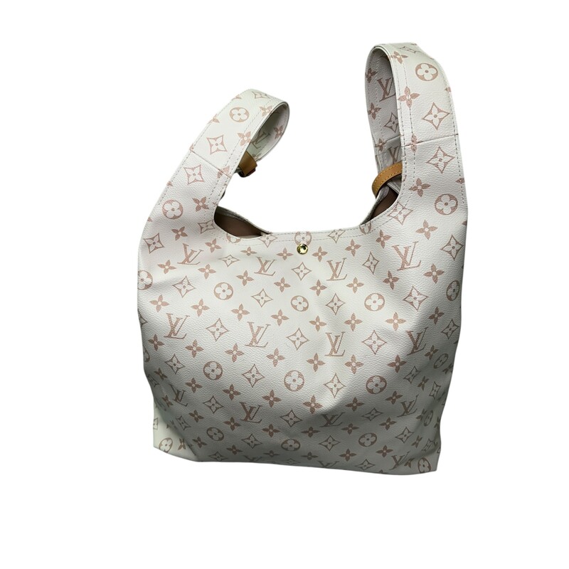 Louis Vuitton Atlantis Dune GM Bag<br />
<br />
Chipped<br />
<br />
Dimensions:<br />
<br />
In very good condition. A few minor scuffs on the exterior.<br />
<br />
Comes with the original dust bag and box.