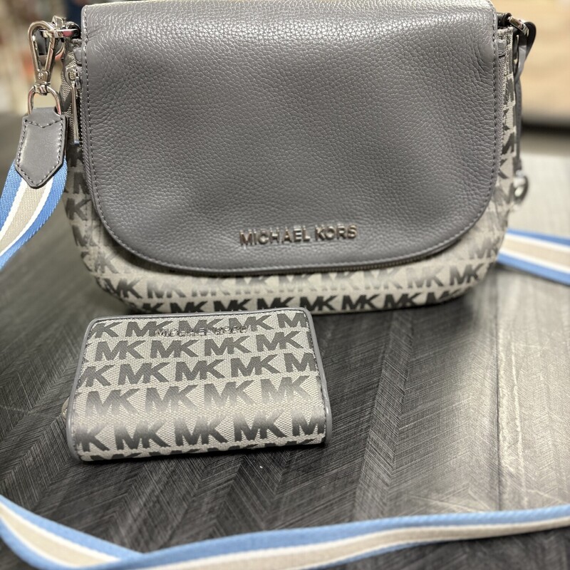 Michael Kors With Wallet