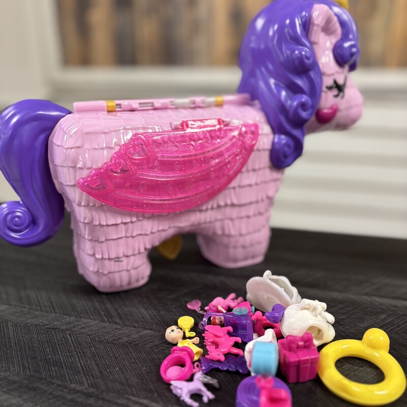 Unicorn Polly Pocket