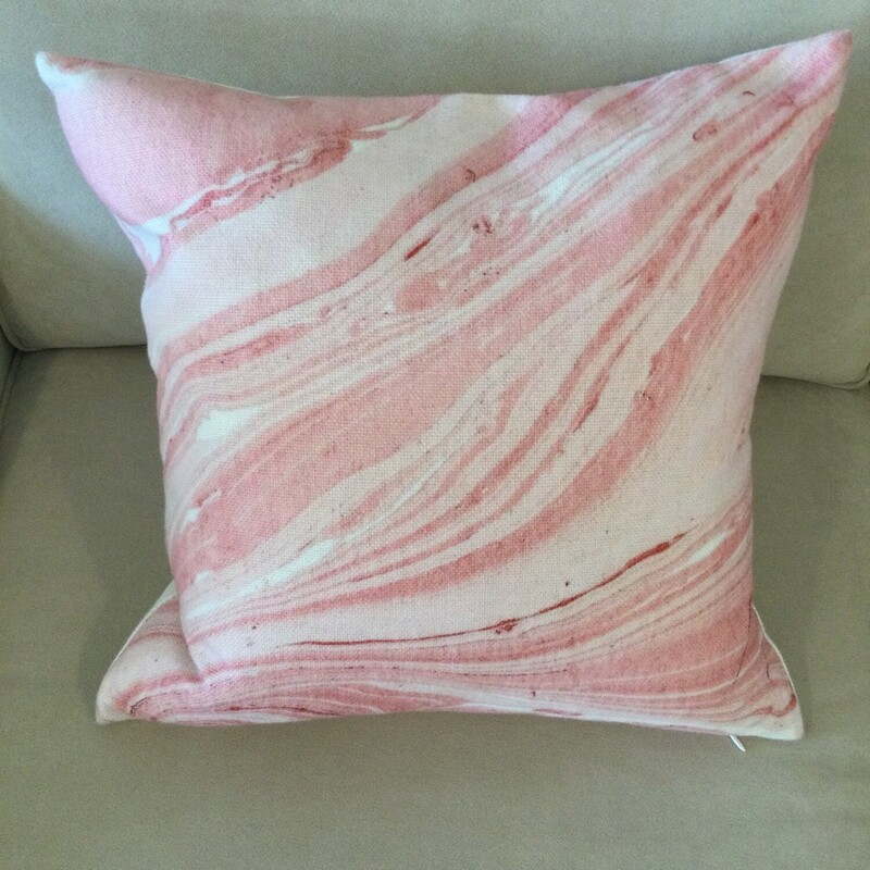 Toss Cushion