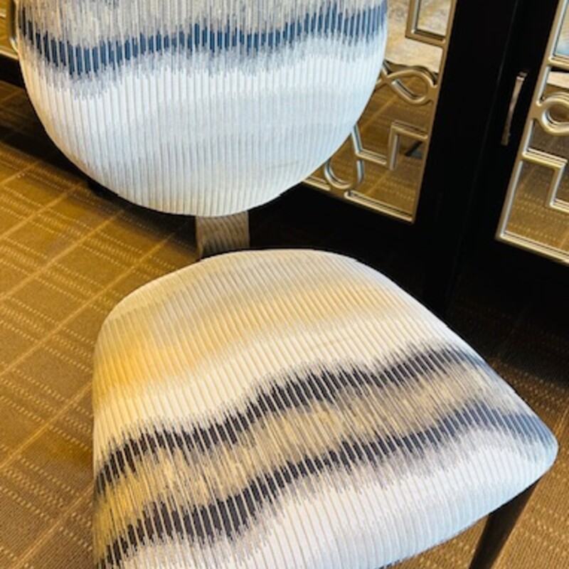 4 Elite Modern Oval Back