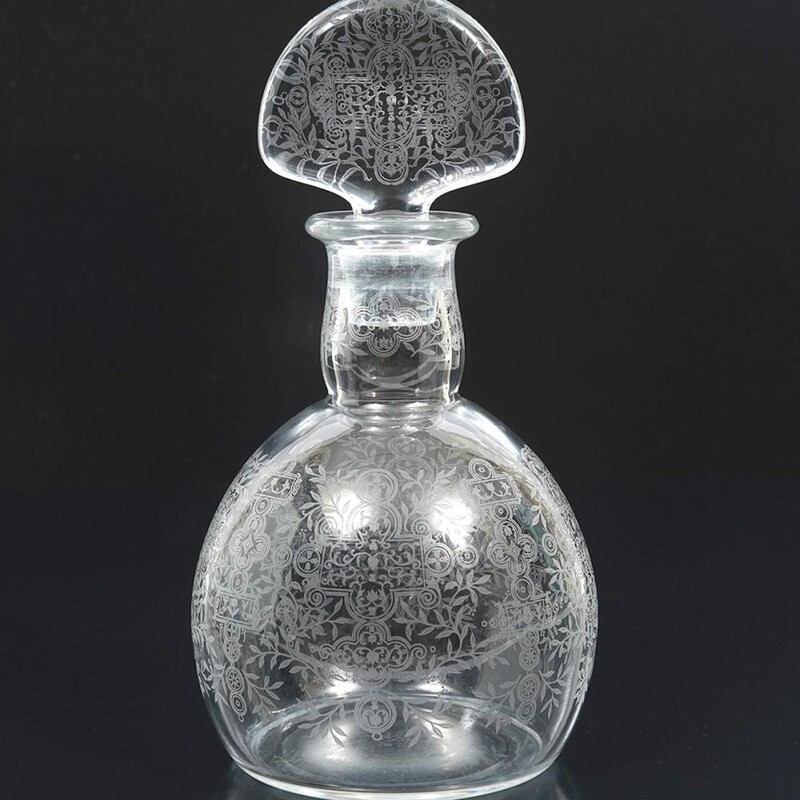 Baccarat Etched Foliage Crystal Decanter
Clear Frost Size: 5 x 9.5H