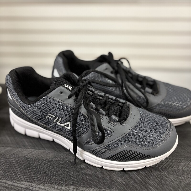 Grey Fila Tennis Shoes