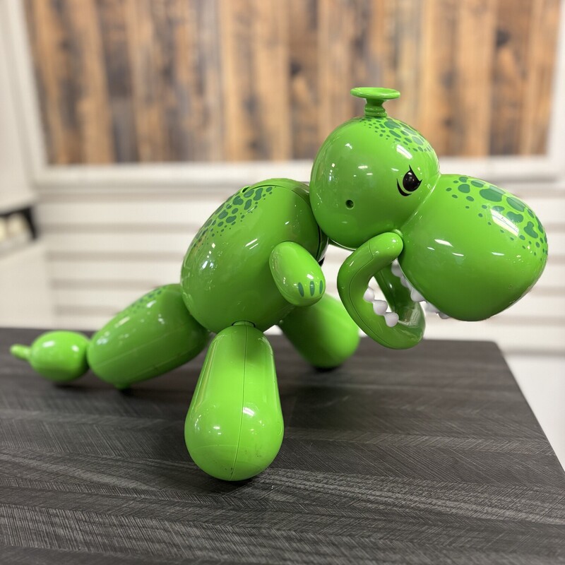 Squeakee Dinosaur, Size: 11x19 IN