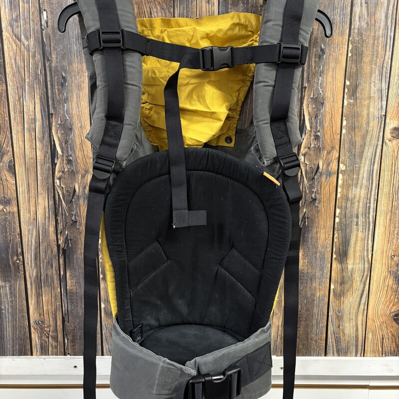Tula Baby Carrier W Newborn Insert
