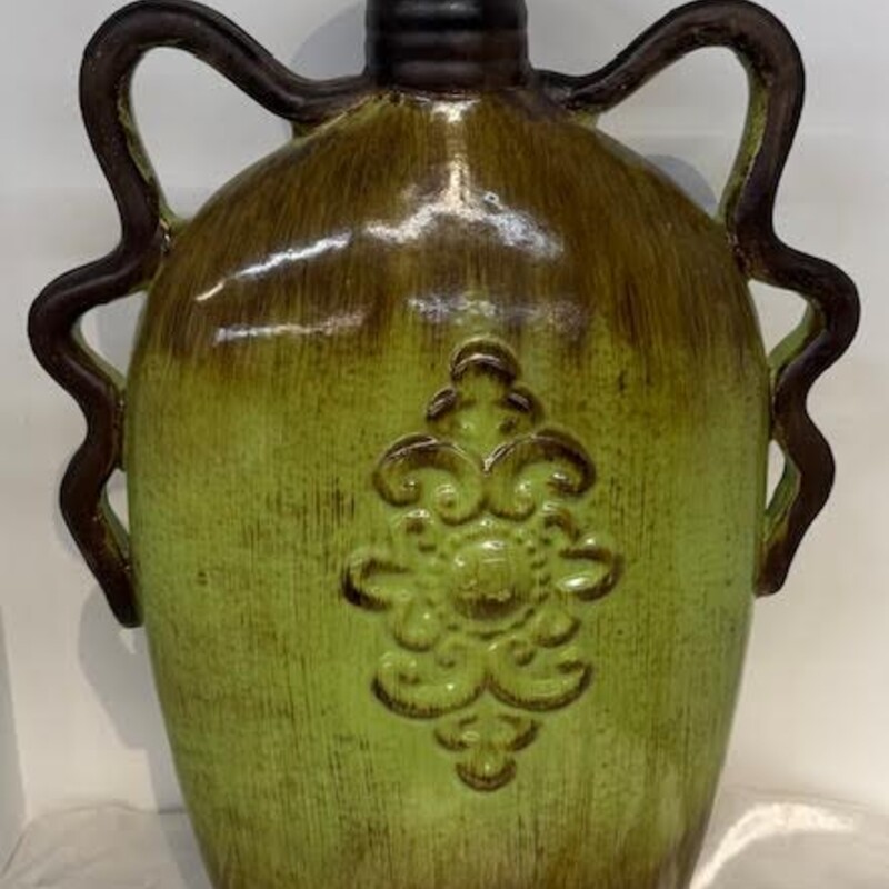 Distress Medallion Hndles