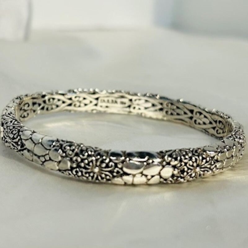 925 Sarda Hinge Bangle