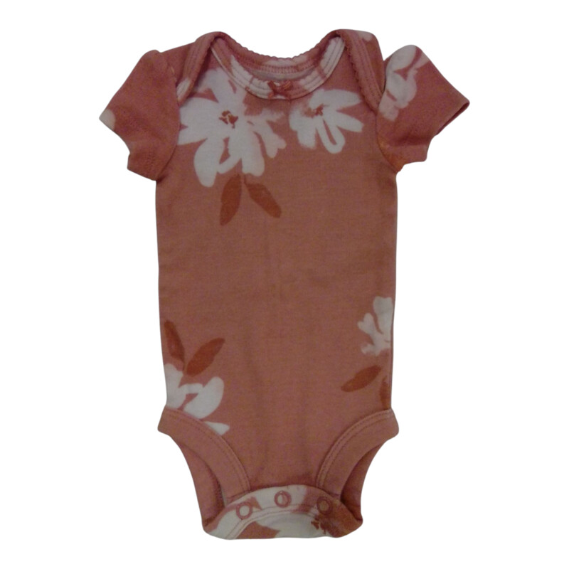 Onesie: Salmon W Flowers, Girl, Size: P

Located at Pipsqueak Resale Boutique inside the Vancouver Mall, Suite 230, (upstairs between Round 1 and Golds Gym) or online at: #pipsqueakresale

All items are photographed prior to being steamed. Cross posted, items are located at #PipsqueakResaleBoutique, payments accepted: cash, paypal & credit cards. Any flaws will be described in the comments. More pictures available with link above. Local pick up available at the #VancouverMall, tax will be added (not included in price), shipping available (not included in price, *starts at $9.99; please contact regarding shipment of toys or other larger items), item can be placed on hold with communication, message with any questions. Join Pipsqueak Resale - Online to see all the new items! Follow us on IG @pipsqueakresale / Facebook @pipsqueakresaleboutique & Thanks for looking! Due to the nature of consignment, any known flaws will be described; ALL SHIPPED SALES ARE FINAL. All items are currently located inside Pipsqueak Resale Boutique as a store front items purchased on location before items are prepared for shipment will be refunded.

#resalerocks #shopsmall #pipsqueakresale #shopvanmall #vancouverwa #portland #reusereducerecycle #fashiononabudget #chooseused #consignment #savemoney #shoplocal #weship  #shopvanmall #vancouvermall #vancouver #vancouverwashington #keepusopen #shoplocalonline #resale #resaleboutique #mommyandme #minime #fashion #reseller #usedclothing #usedtoys #secondhand #consign #store #clothes #womensclothes #kidsclothes #shopvancouvermall