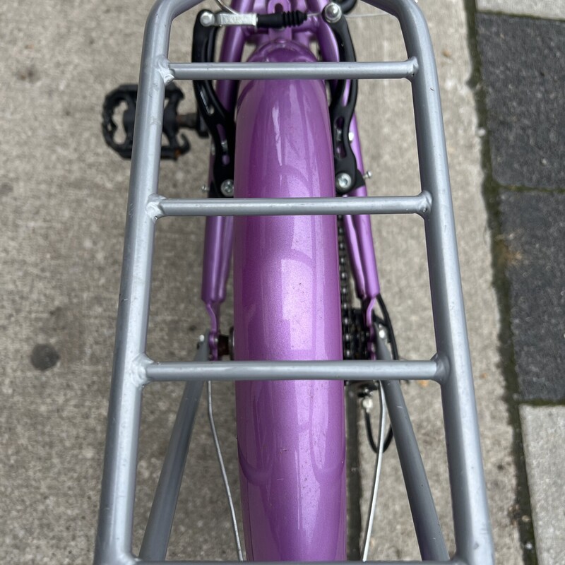 CCM Lucerne Bike, Purple, Size: 18 Inch