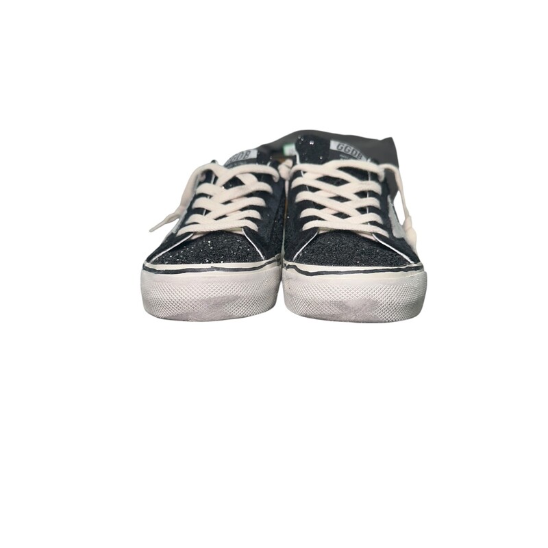 Golden Goose Sabot Black Glitter Bio Based Star<br />
<br />
Size 38<br />
<br />
In very good condition. Like new.<br />
<br />
Does not come with original dust bag or box