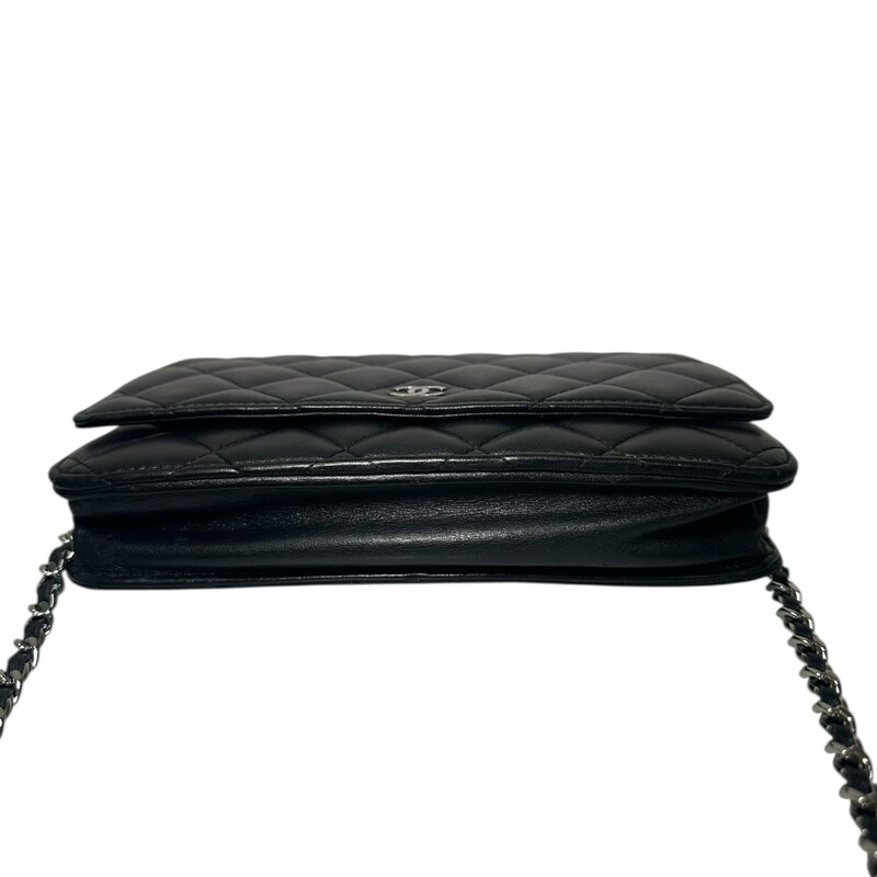 Chanel Lambskin Quilted Wallet On Chain WOC Black<br />
<br />
Code: 1651****<br />
<br />
Dimensions:<br />
<br />
In very good condition. Light wear to the back corners.<br />
<br />
Comes with the original dust bag. No box.
