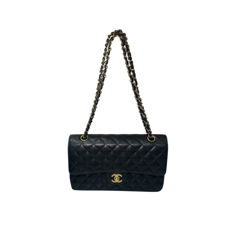 Chanel Flap Caviar Black<br />
<br />
Code: 9508***<br />
<br />
Dimensions:<br />
10 x 6 x 2.5<br />
<br />
In very good condition. Light scratching to the interior.<br />
<br />
Comes with original box. No dust bag.