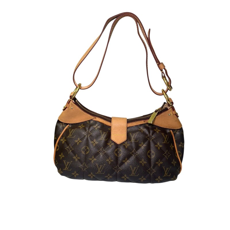 Louis Vuitton Etoile Monogram GM

Date Code: TR2009

Dimensions:
14W x 11H x 4.5D
10 handle drop
9-11 strap drop

In good condition. Wear to the interior and the leather.

Does not come with the original dust bag or box.