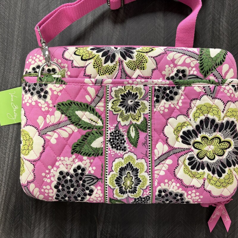 NWT Mini Vera Bradley Case
** Mini Laptop Case**
