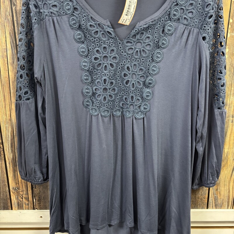 Blue Crochet 3/4 Sleeve T