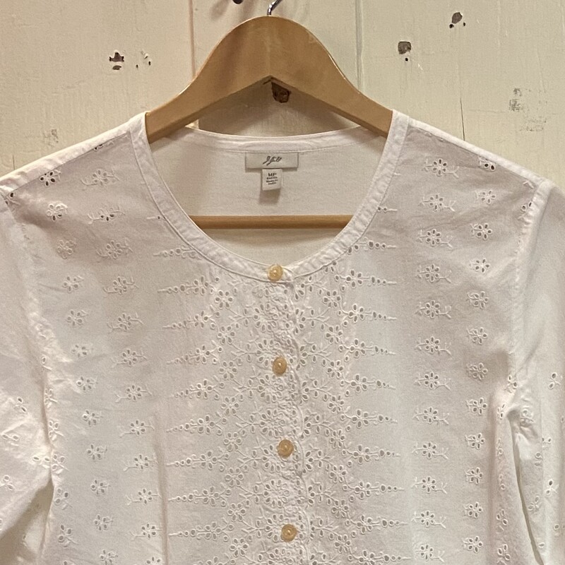 Wt Eyelet Bttn Top