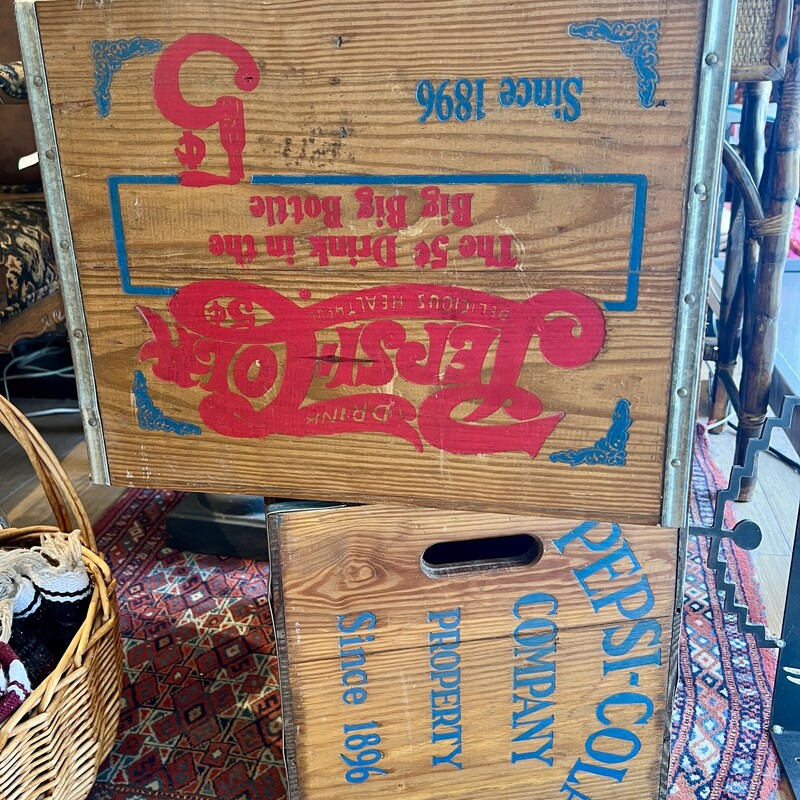 Crate Vintage Pepsi, Wood, Size: 2 Pce
Two crates available