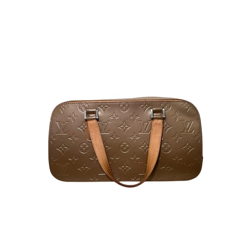 Louis Vuitton Shelton Mat Gold<br />
<br />
Date Code:  TH0014<br />
<br />
Dimensions:<br />
Height<br />
5.91<br />
Length<br />
12.6<br />
Depth<br />
6.69<br />
<br />
In very good condition. Light wear to the handles.<br />
<br />
Comes with the original dust bag. No box.