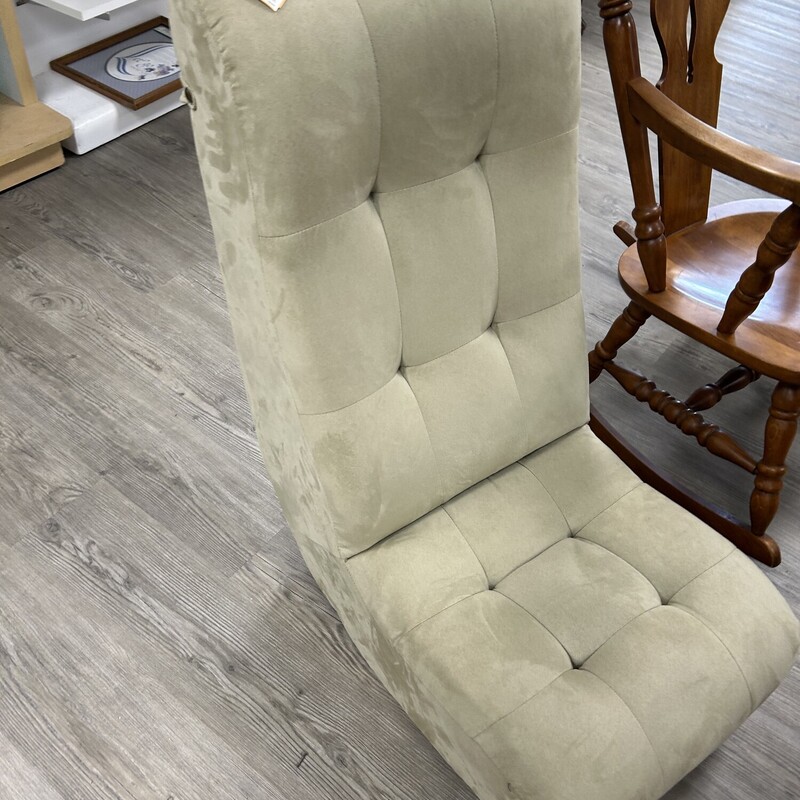 TV Lounge Chair