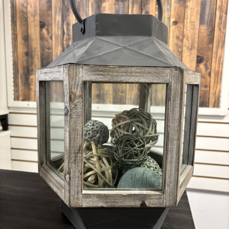 Lantern Decor