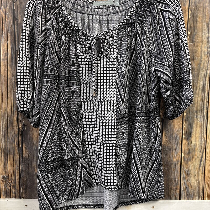 Black White Pattern Shirt, Size: PM
