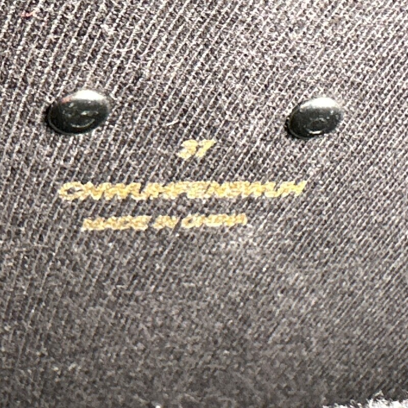 Burberry Clemence House Check Rubber Boots<br />
<br />
Size 37<br />
<br />
In excellent condition. Very faint scuffs on the rubber.<br />
<br />
Comes with original box.