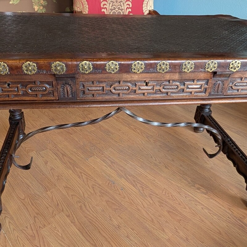 18th Cen Trestle Writing, Spanish, Leather
55w x 32d x 32h