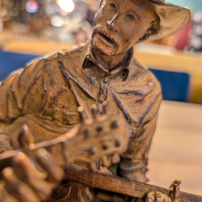 Bill Nebeker Bronze Sculp, Donny, Guitar
10 x 8 x 11h