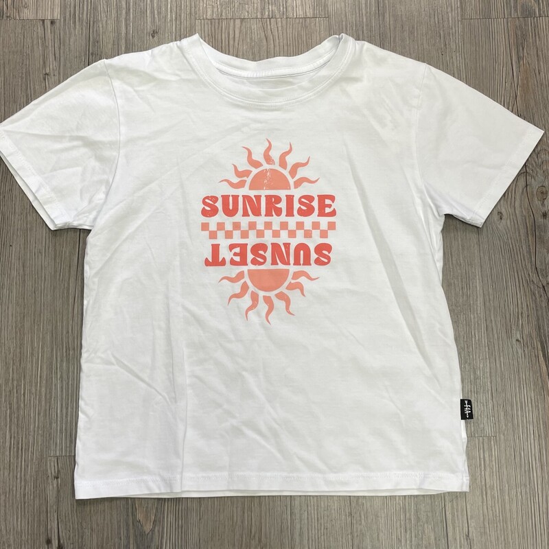 F4A Sunrise Vintage Tee, White, Size: 6-7Y
NEW