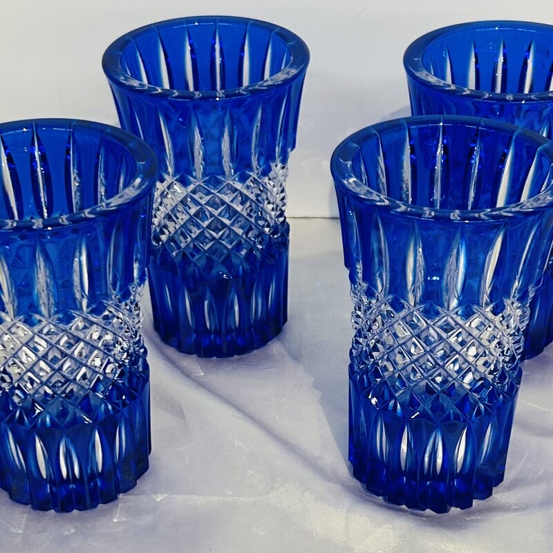 Set of 4 Cut To Clear Drinking Glasses
Cobalt Clear Size: 3.5 x 5H