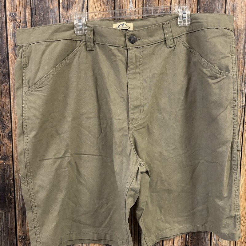 NWT Green Blue Mountain