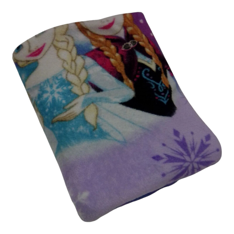 Frozen BLanket, Kids

Located at Pipsqueak Resale Boutique inside the Vancouver Mall, Suite 230, (upstairs between Round 1 and Golds Gym) or online at: #pipsqueakresale

All items are photographed prior to being steamed. Cross posted, items are located at #PipsqueakResaleBoutique, payments accepted: cash, paypal & credit cards. Any flaws will be described in the comments. More pictures available with link above. Local pick up available at the #VancouverMall, tax will be added (not included in price), shipping available (not included in price, *starts at $9.99; please contact regarding shipment of toys or other larger items), item can be placed on hold with communication, message with any questions. Join Pipsqueak Resale - Online to see all the new items! Follow us on IG @pipsqueakresale / Facebook @pipsqueakresaleboutique & Thanks for looking! Due to the nature of consignment, any known flaws will be described; ALL SHIPPED SALES ARE FINAL. All items are currently located inside Pipsqueak Resale Boutique as a store front items purchased on location before items are prepared for shipment will be refunded.

#resalerocks #shopsmall #pipsqueakresale #shopvanmall #vancouverwa #portland #reusereducerecycle #fashiononabudget #chooseused #consignment #savemoney #shoplocal #weship  #shopvanmall #vancouvermall #vancouver #vancouverwashington #keepusopen #shoplocalonline #resale #resaleboutique #mommyandme #minime #fashion #reseller #usedclothing #usedtoys #secondhand #consign #store #clothes #womensclothes #kidsclothes #shopvancouvermall