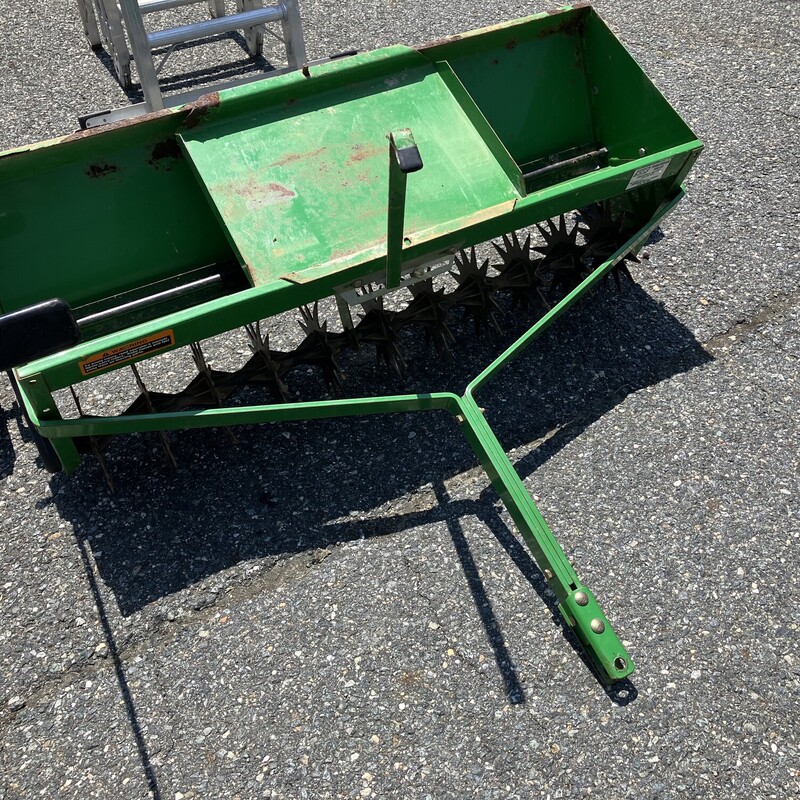 Aerator Spreader