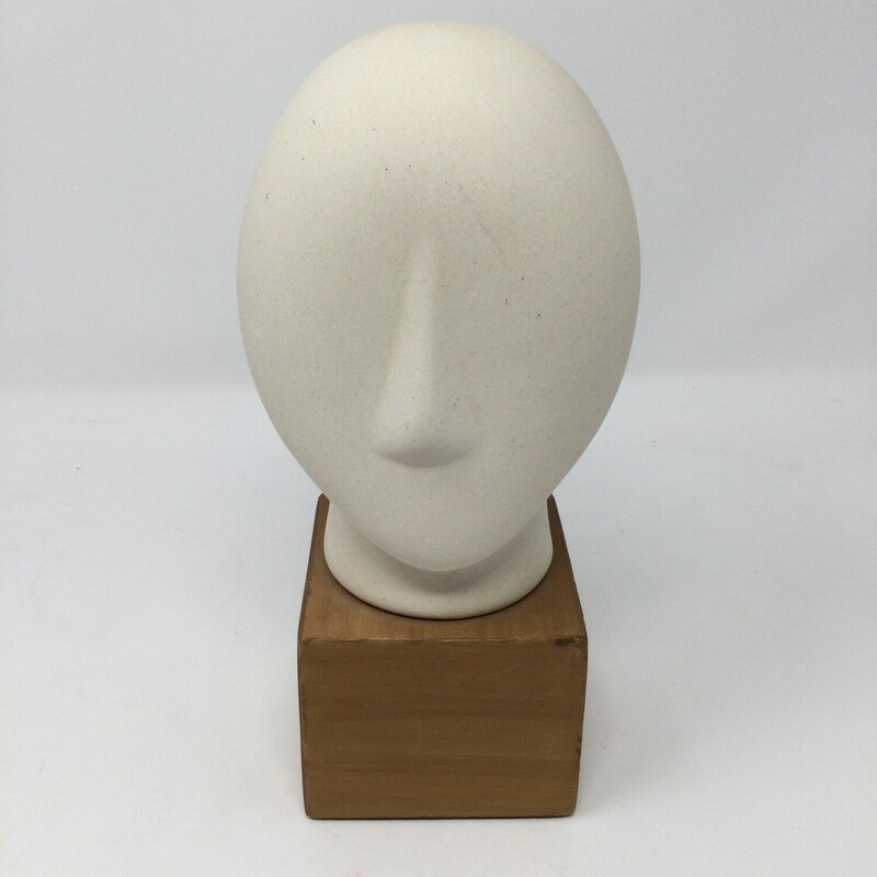 Head On A Block Sculpture,
Sand/Brown,
Size: 8 X 4 In