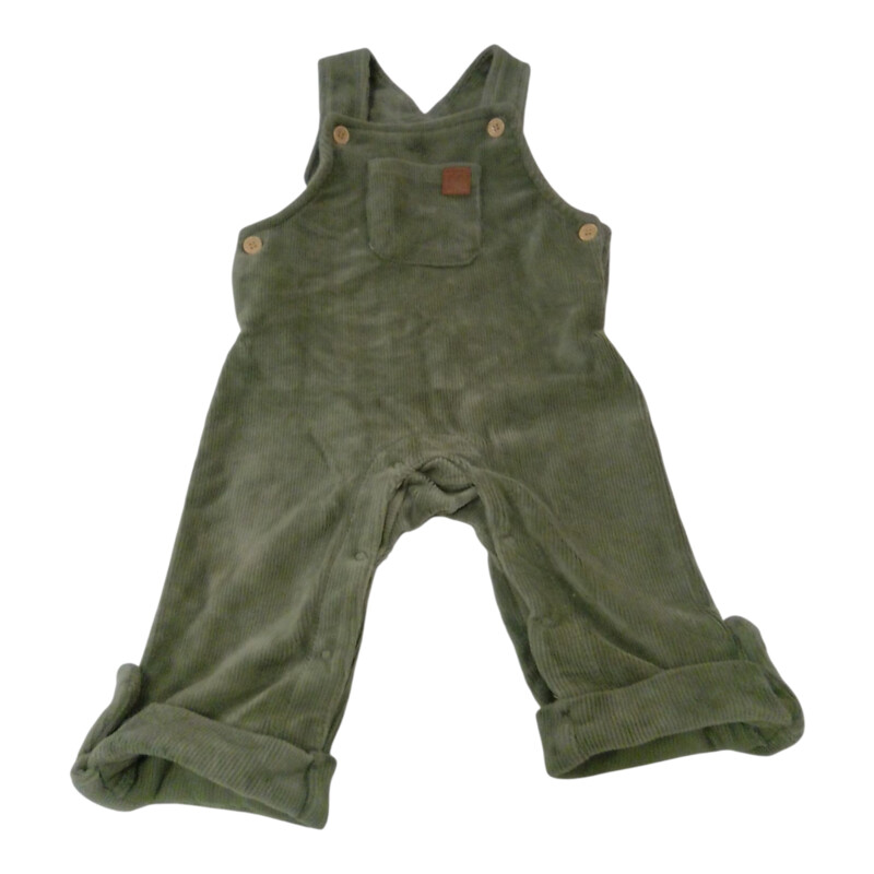 Overalls: Green Corduroy, Boy, Size: 3/6m

Located at Pipsqueak Resale Boutique inside the Vancouver Mall, Suite 230, (upstairs between Round 1 and Golds Gym) or online at: #pipsqueakresale

All items are photographed prior to being steamed. Cross posted, items are located at #PipsqueakResaleBoutique, payments accepted: cash, paypal & credit cards. Any flaws will be described in the comments. More pictures available with link above. Local pick up available at the #VancouverMall, tax will be added (not included in price), shipping available (not included in price, *starts at $9.99; please contact regarding shipment of toys or other larger items), item can be placed on hold with communication, message with any questions. Join Pipsqueak Resale - Online to see all the new items! Follow us on IG @pipsqueakresale / Facebook @pipsqueakresaleboutique & Thanks for looking! Due to the nature of consignment, any known flaws will be described; ALL SHIPPED SALES ARE FINAL. All items are currently located inside Pipsqueak Resale Boutique as a store front items purchased on location before items are prepared for shipment will be refunded.

#resalerocks #shopsmall #pipsqueakresale #shopvanmall #vancouverwa #portland #reusereducerecycle #fashiononabudget #chooseused #consignment #savemoney #shoplocal #weship  #shopvanmall #vancouvermall #vancouver #vancouverwashington #keepusopen #shoplocalonline #resale #resaleboutique #mommyandme #minime #fashion #reseller #usedclothing #usedtoys #secondhand #consign #store #clothes #womensclothes #kidsclothes #shopvancouvermall