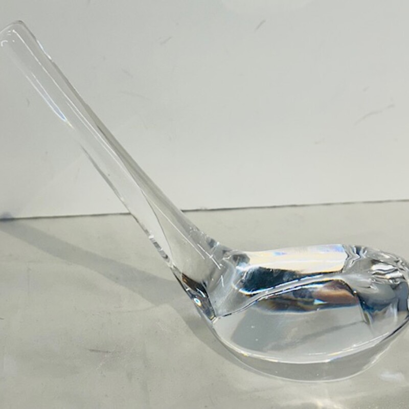 Golf Club Crystal Paperweight
Clear Size: 7 x 5H