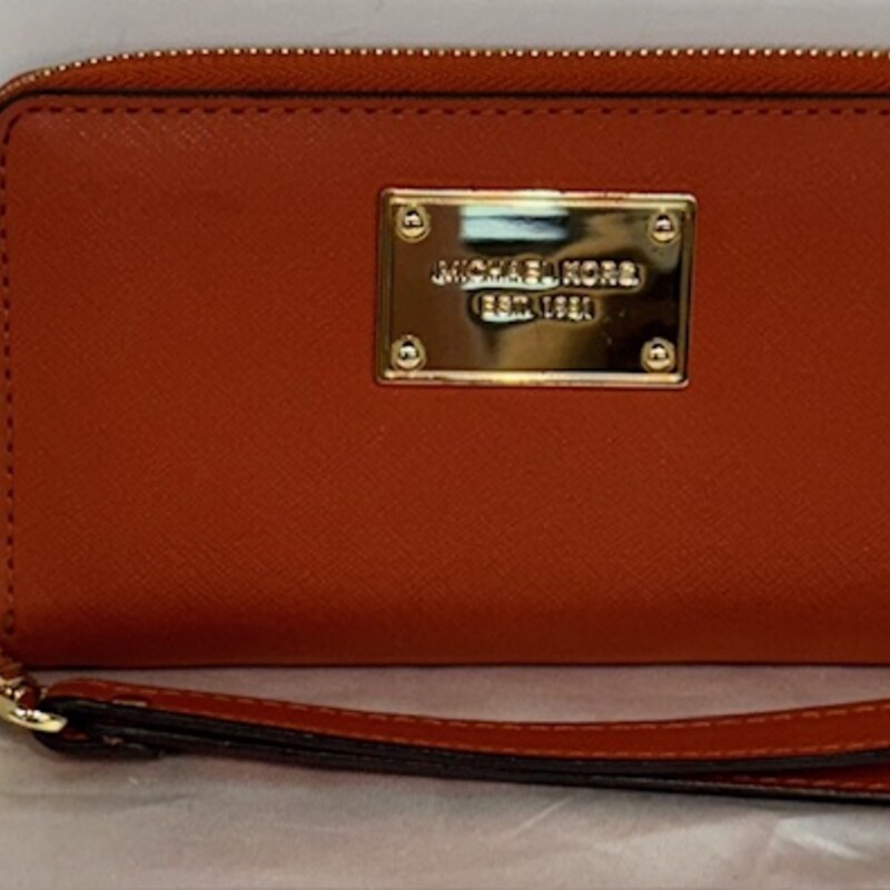 Michael Kors Wallet Wristlet
Orange and Gold
Size: 6.5x3.5H