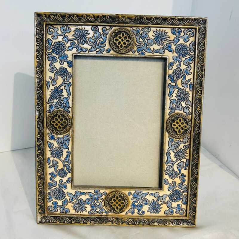 Lam Lee Medallion Tile