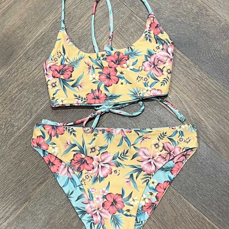 F4A Waverly Reversible Bikini Set, Floral, Size: 6Y
NEW