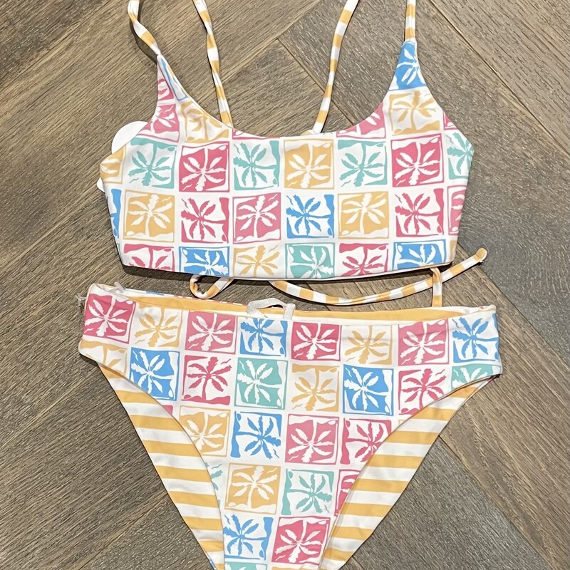 F4A Waverly Reversible Bikini Set Golden Sun,<br />
Size: 6Y<br />
NEW
