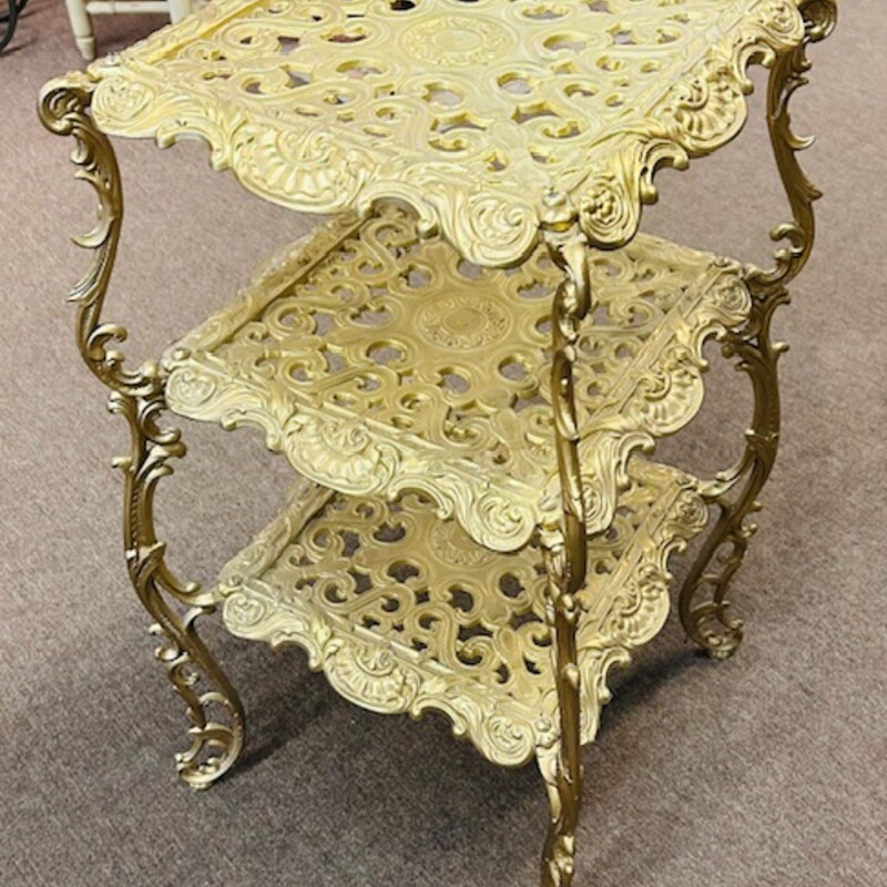 Hollywood Regency 3 Tier Brass Plant Stand
Gold Size: 16 x 16 x 29H