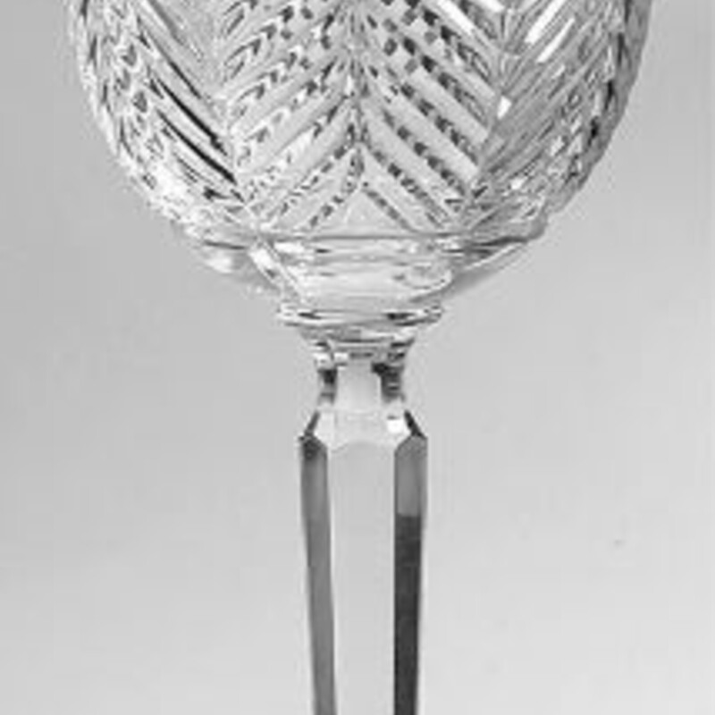 4 Ralph Lauren Herringbone Water Goblets
Clear
Size: 3.5x9.25H